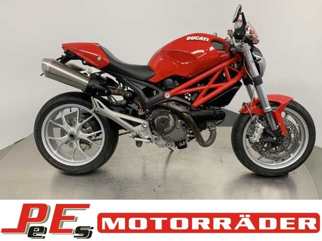 Ducati Monster 1100 