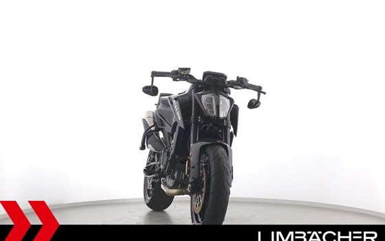 Gebrauchtmotorrad KTM 890 Duke - Bild 11