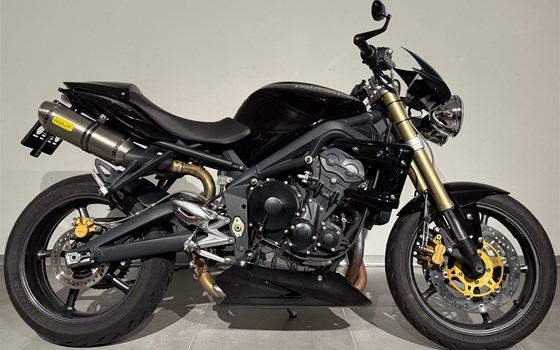 Gebrauchtmotorrad Triumph Street Triple - Bild 6