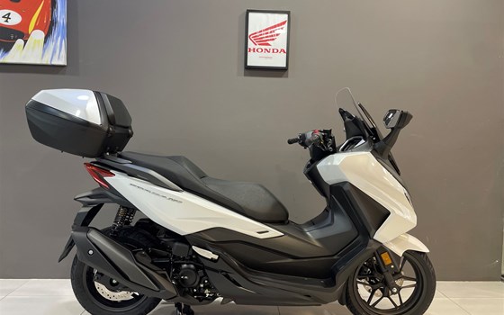 Neufahrzeug Honda Forza 350 - Bild 3