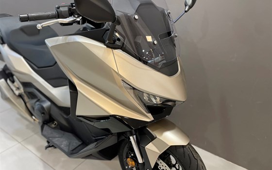 Neufahrzeug Honda Forza 750 - Bild 2