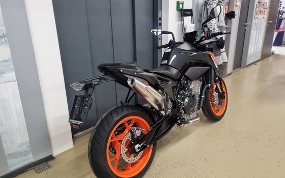 Gebrauchtmotorrad KTM 790 Duke - Bild 6