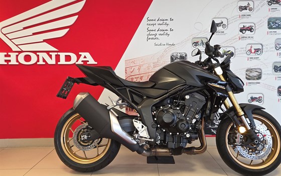 Gebrauchtmotorrad Honda CB1000 Hornet SP - Bild 2