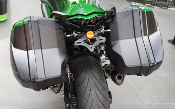 Gebrauchtmotorrad Kawasaki Z1000SX - Bild 7