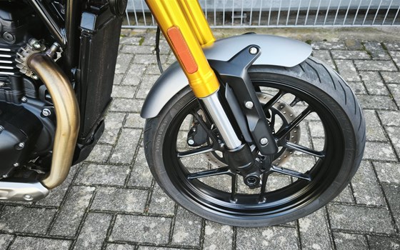 Gebrauchtmotorrad Triumph Speed 400 - Bild 4