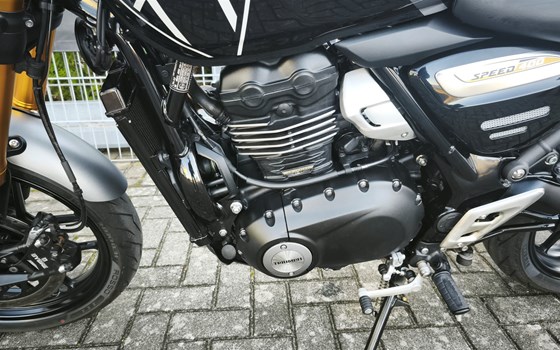 Gebrauchtmotorrad Triumph Speed 400 - Bild 9