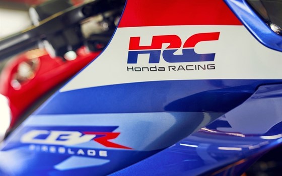 Neufahrzeug Honda CBR1000RR-R Fireblade SP - Bild 4