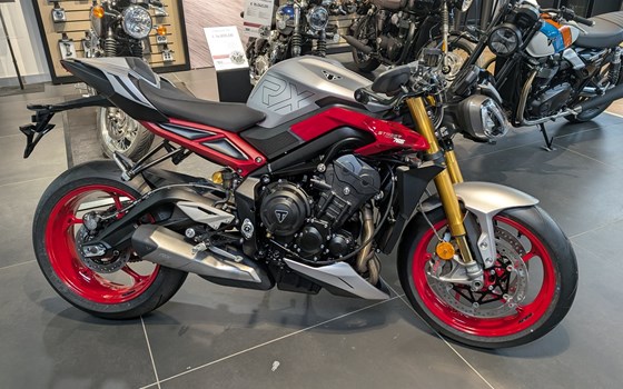 Neufahrzeug Triumph Street Triple 765 RX - Bild 1