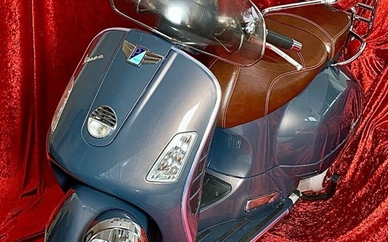 Gebrauchtmotorrad Vespa GTV 250 i.e. Vintage - Bild 2