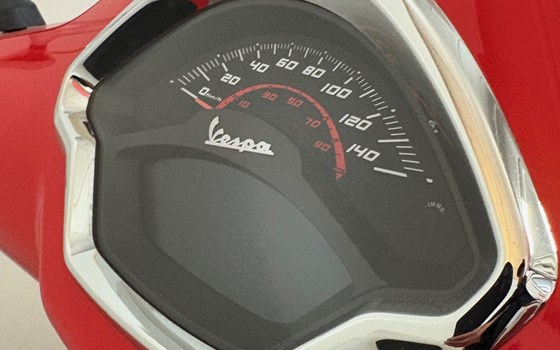 Neufahrzeug Vespa GTS 125 Super - Bild 8