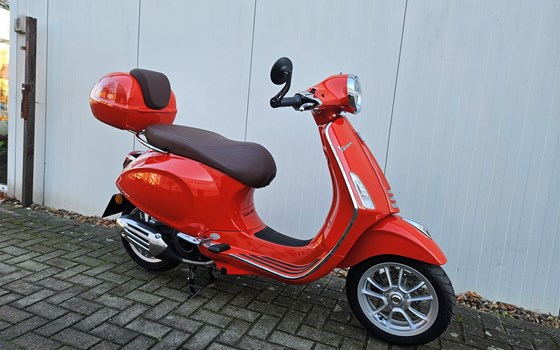 Gebrauchtmotorrad Vespa Primavera 150 - Bild 2