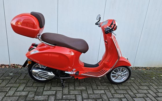 Gebrauchtmotorrad Vespa Primavera 150 - Bild 4