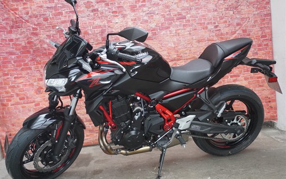 Gebrauchtmotorrad Kawasaki Z650 - Bild 4