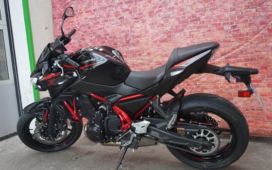 Gebrauchtmotorrad Kawasaki Z650 - Bild 5