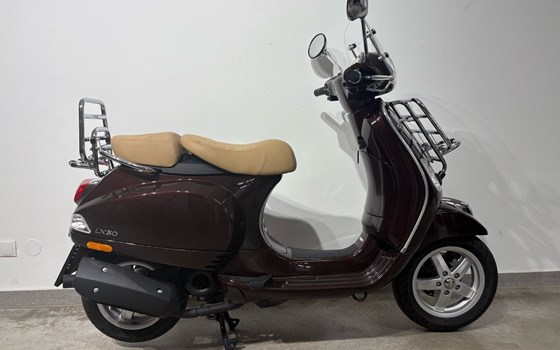Gebrauchtmotorrad Vespa LX 50 2T Touring - Bild 1