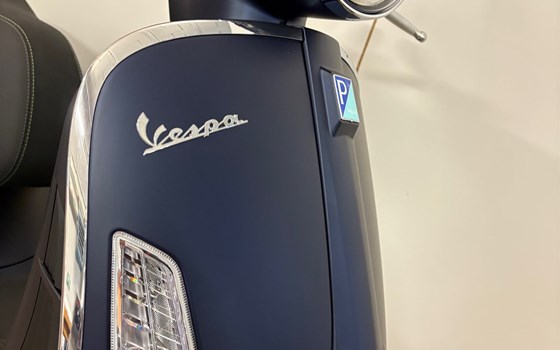 Neufahrzeug Vespa GTS 125 Super Tech - Bild 4