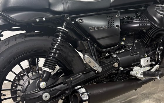 Gebrauchtmotorrad Moto Guzzi V9 Bobber - Bild 3