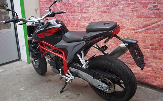 Gebrauchtmotorrad SWM Varez 125 - Bild 8