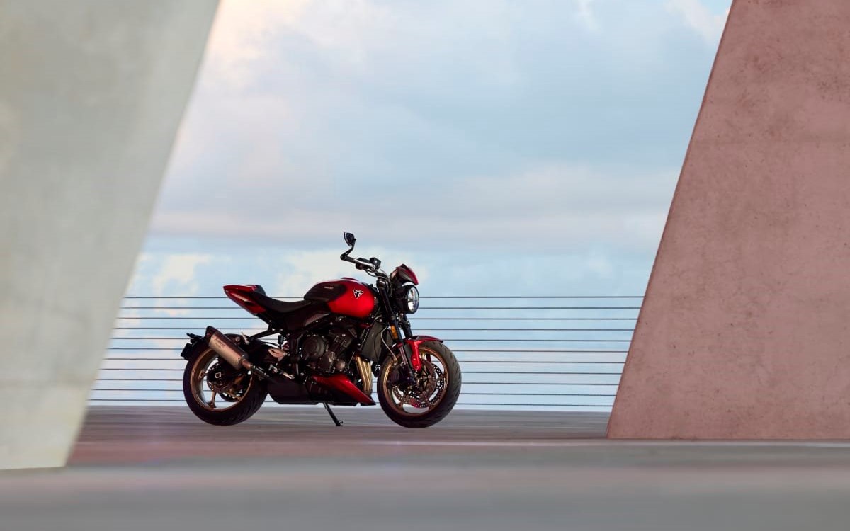 Angebot Triumph Trident 800