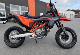Neumotorrad KTM 690 SMC R