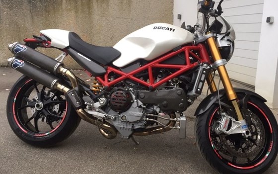 Gebrauchtmotorrad Ducati Monster S4R - Bild 1