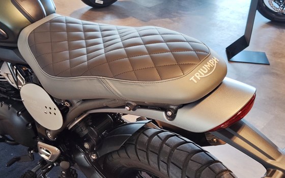 Gebrauchtmotorrad Triumph Scrambler 400 X - Bild 10