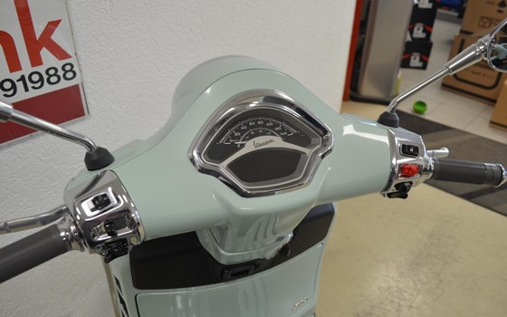 Neufahrzeug Vespa GTS 310 - Bild 12