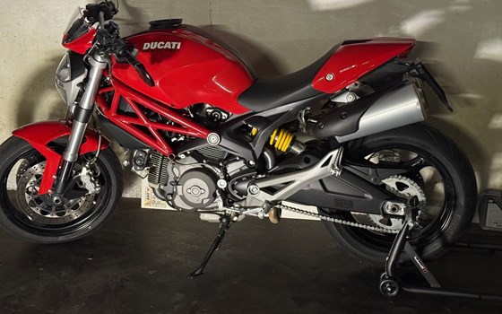 Gebrauchtmotorrad Ducati Monster 696 - Bild 9