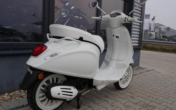 Neufahrzeug Vespa Sprint 50 - Bild 5