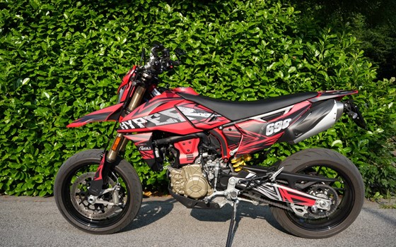 Motorrad Occasion Ducati Hypermotard 698 Mono - Bild 3