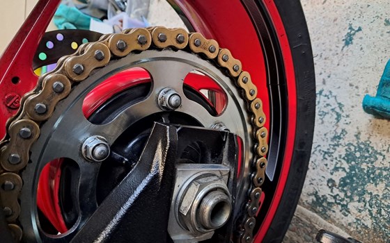 Gebrauchtmotorrad Suzuki GSX-S1000F - Bild 5