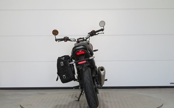 Gebrauchtmotorrad Triumph Speed 400 - Bild 6