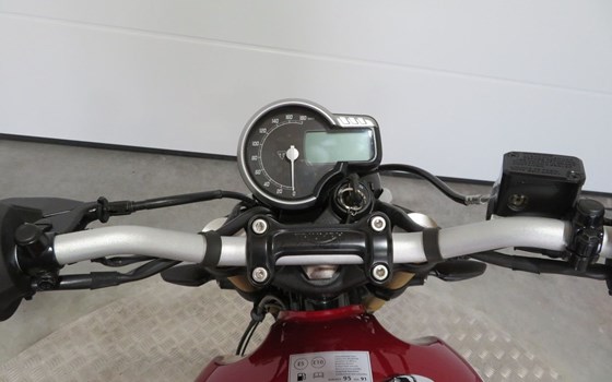 Gebrauchtmotorrad Triumph Speed 400 - Bild 9