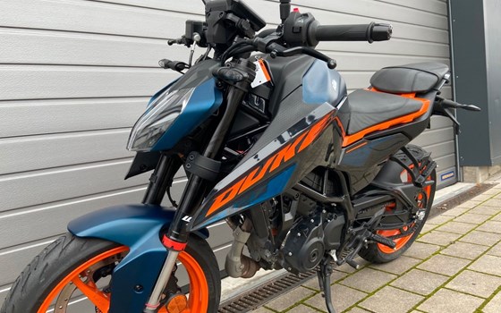 Gebrauchtmotorrad KTM 125 Duke - Bild 2