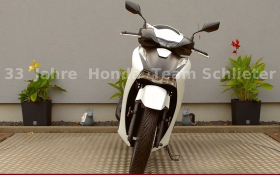 Neufahrzeug Honda SH125i - Bild 3
