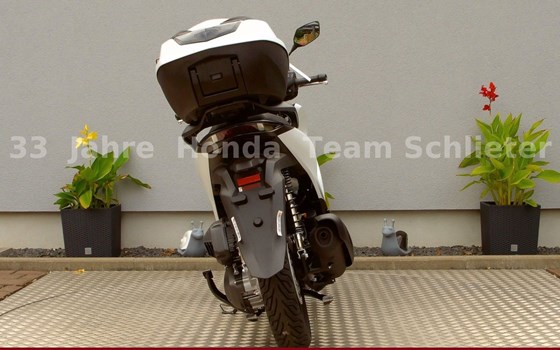Neufahrzeug Honda SH125i - Bild 7