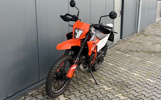 Neufahrzeug KTM 390 Enduro R - Bild 6