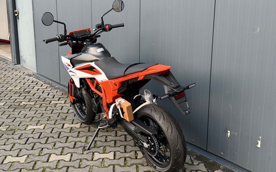 Neufahrzeug KTM 390 SMC R - Bild 7