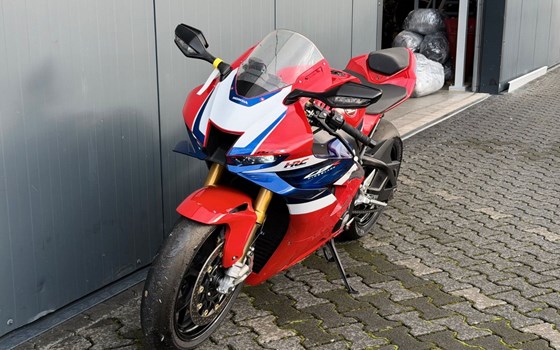 Gebrauchtmotorrad Honda CBR1000RR-R Fireblade SP - Bild 6