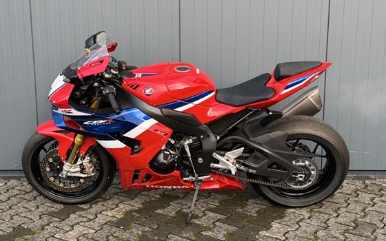 Gebrauchtmotorrad Honda CBR1000RR-R Fireblade SP - Bild 5