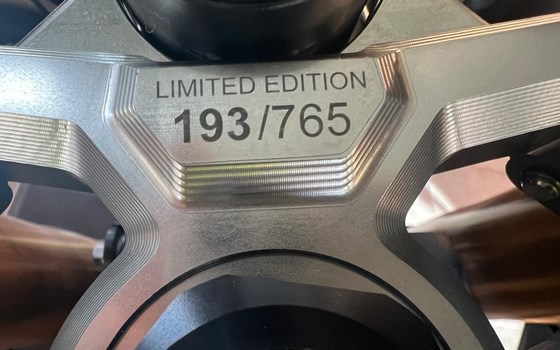 Gebrauchtmotorrad Triumph Street Triple 765 Moto2 Edition - Bild 12