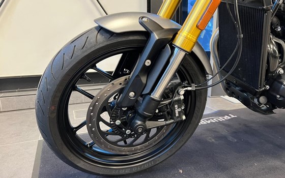 Gebrauchtmotorrad Triumph Speed 400 - Bild 13