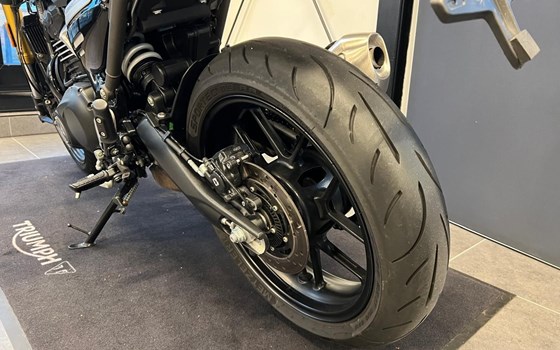 Gebrauchtmotorrad Triumph Speed 400 - Bild 14