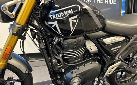 Gebrauchtmotorrad Triumph Speed 400 - Bild 4