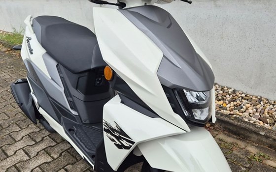 Neufahrzeug Suzuki Avenis 125 - Bild 4