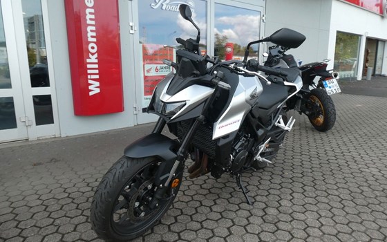 Neufahrzeug Honda CB750 Hornet - Bild 4