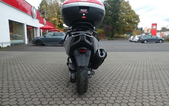 Gebrauchtmotorrad Kymco AK 550i ABS - Bild 5
