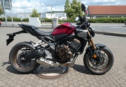 Neumotorrad Honda CB650R E-Clutch