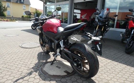 Neufahrzeug Honda CB650R E-Clutch - Bild 8