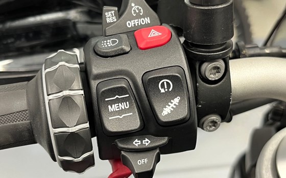 Gebrauchtmotorrad BMW F 900 R - Bild 11